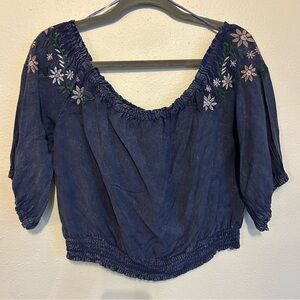 NWT Denim Floral Detail Off Shoulder Crop Shirt
